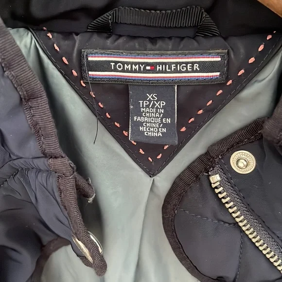 Tommy Hilfiger Quilted Jacket - Picture 2 of 5